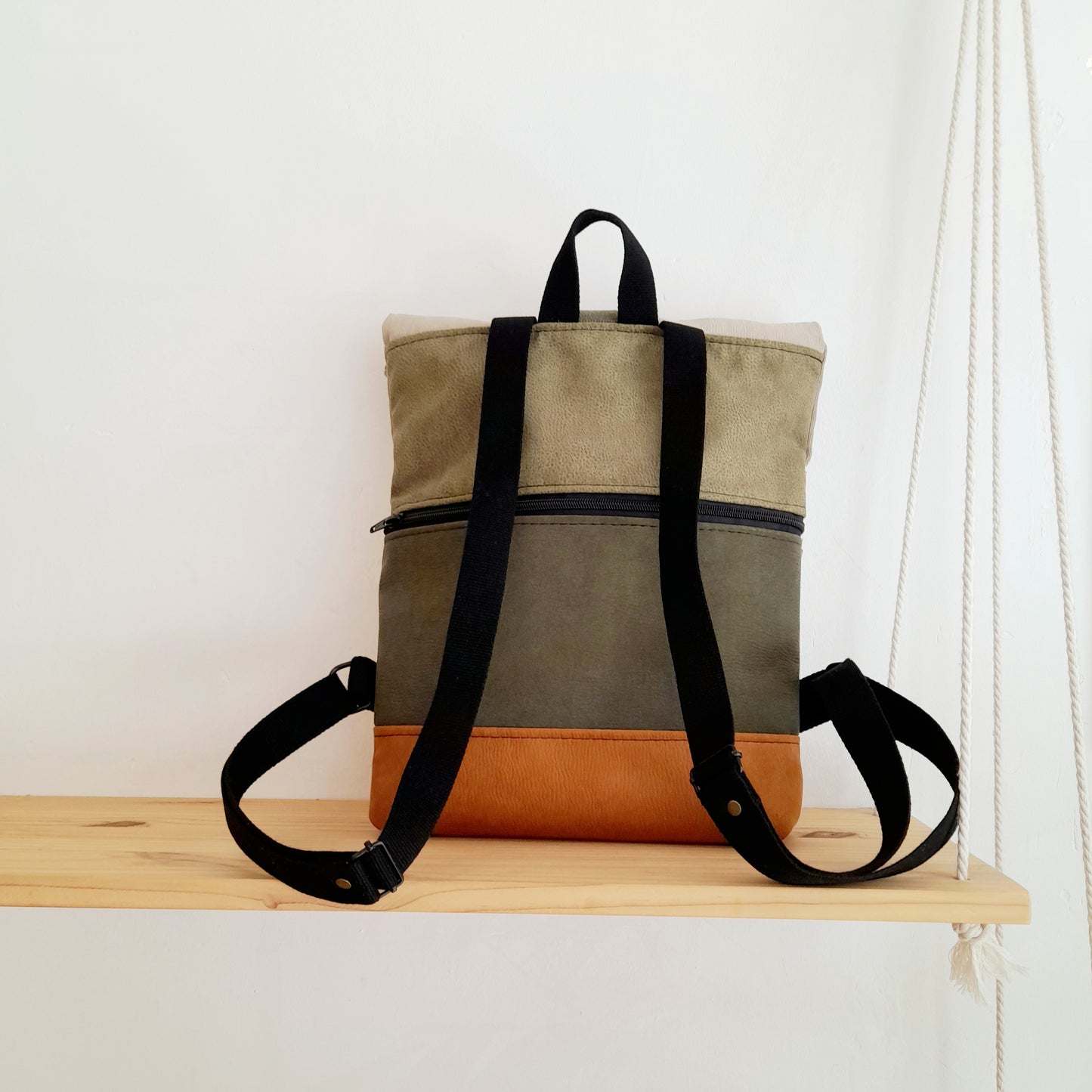 Rolltop de Helechos, camel y kaki